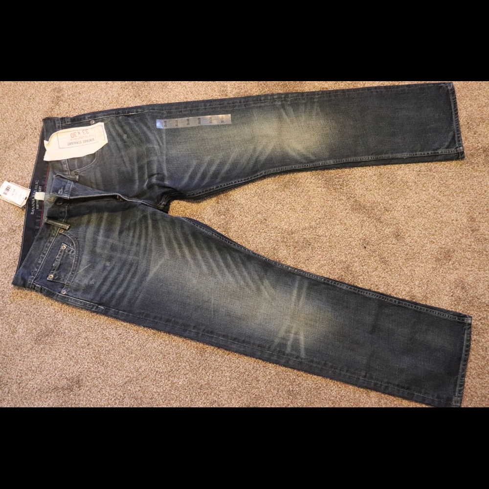 BANANA REPUBLIC VINTAGE STRAIGHT FIT
